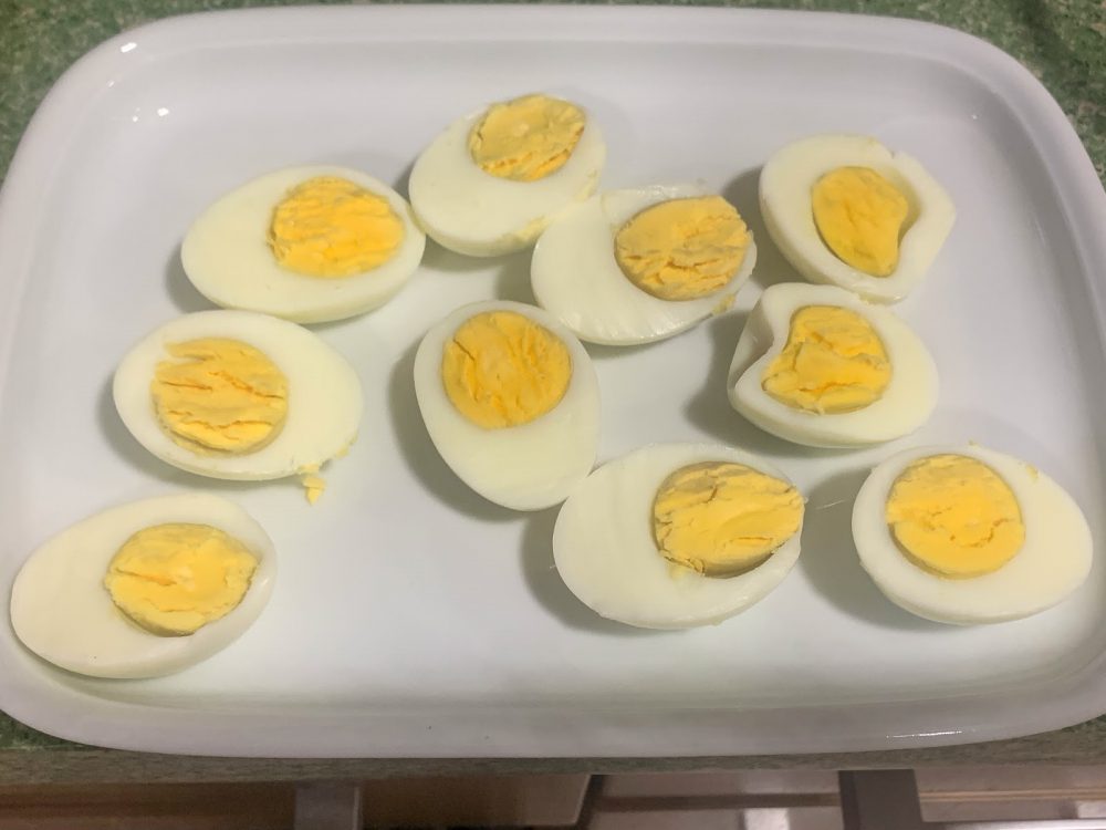 Cúrcuma huevos duros