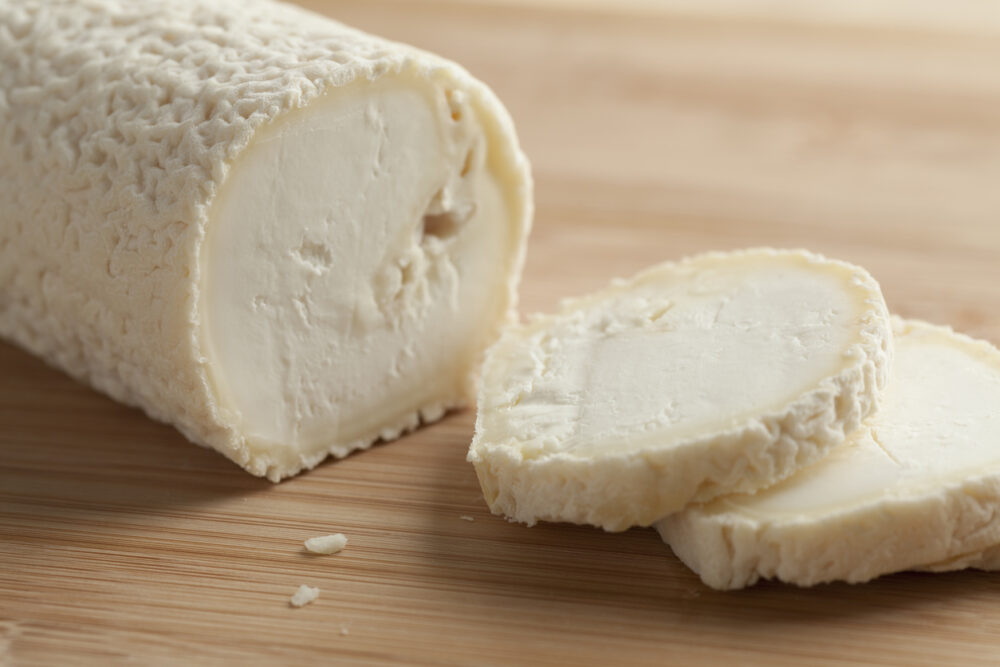 El queso de cabra contiene protéticos 
