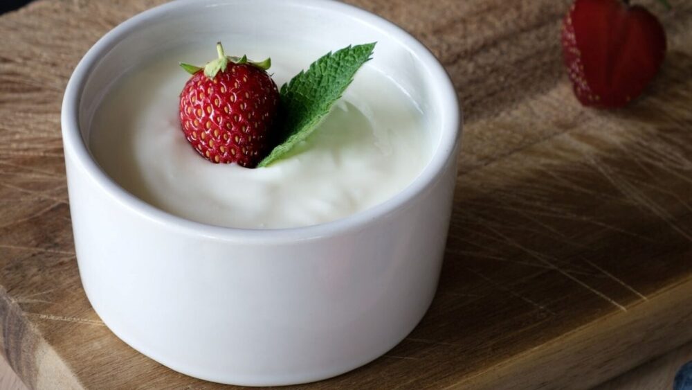 Yogur con sabor libre de grasa ayuda a aumentar de peso