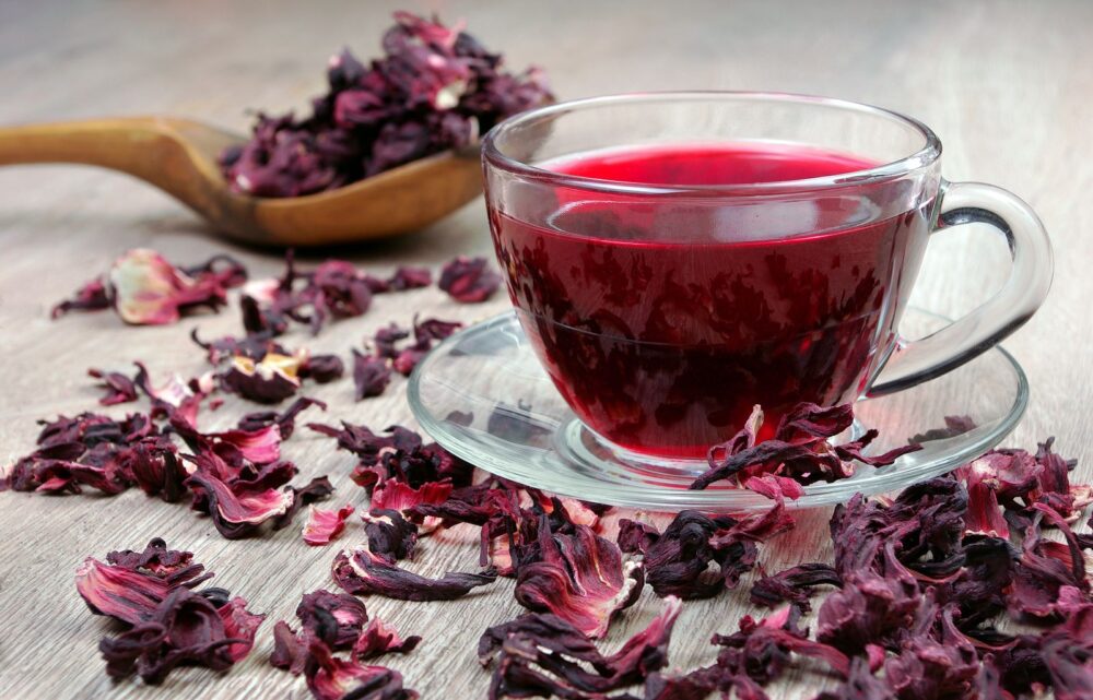 8 Beneficios del té de hibisco
