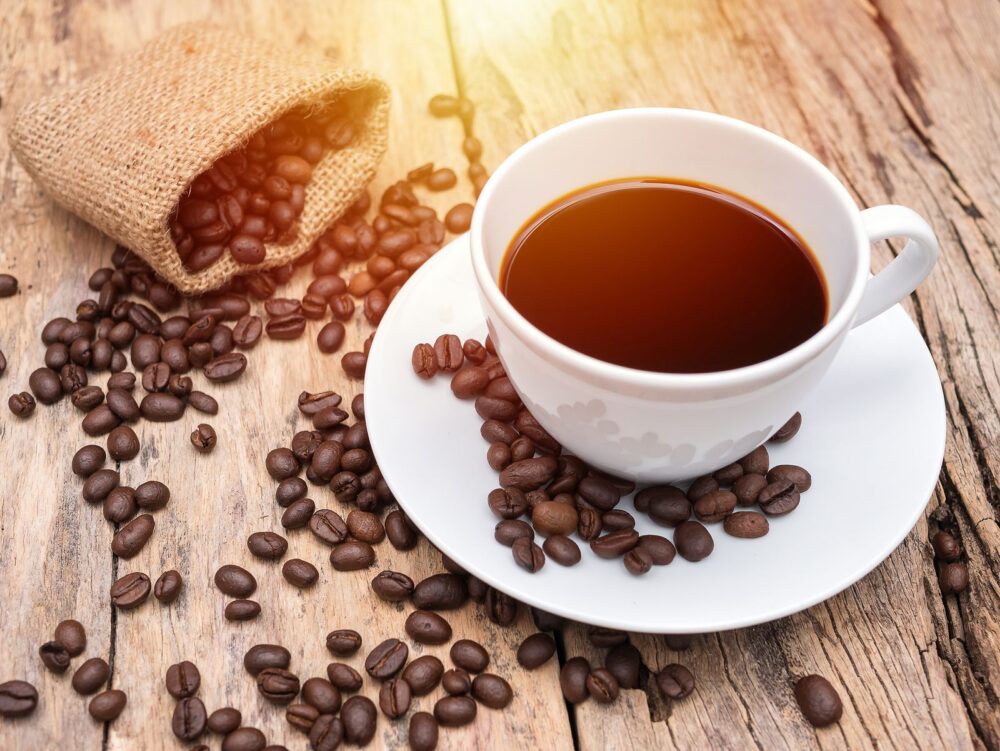 La cafeína puede mejorar el estado de ánimo y la función cerebral